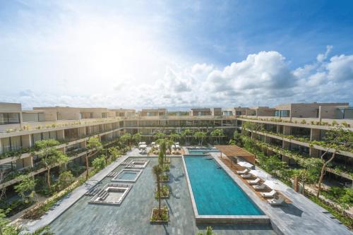 Mistiq Tulum Luxury Condos