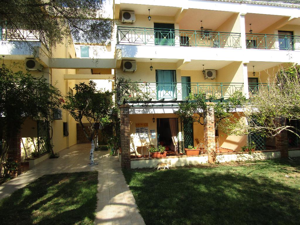 Hotel Barbati Beach Apartments