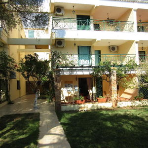 Hotel Barbati Beach Apartments cazare Barbati