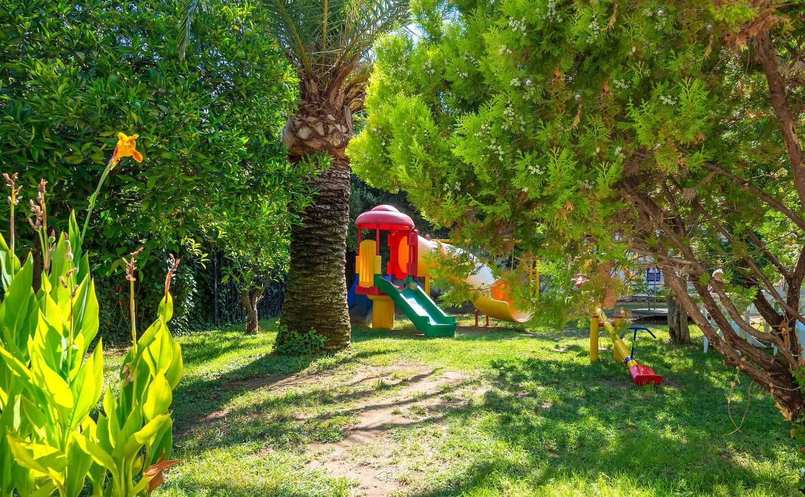 Castle Suites Village