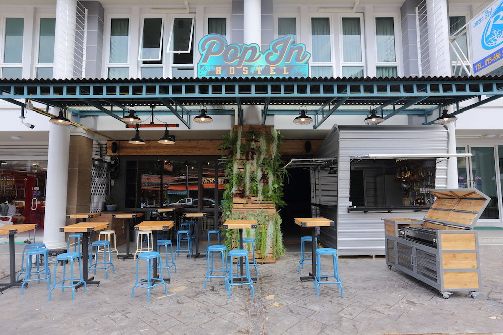 Pop-In Hostel