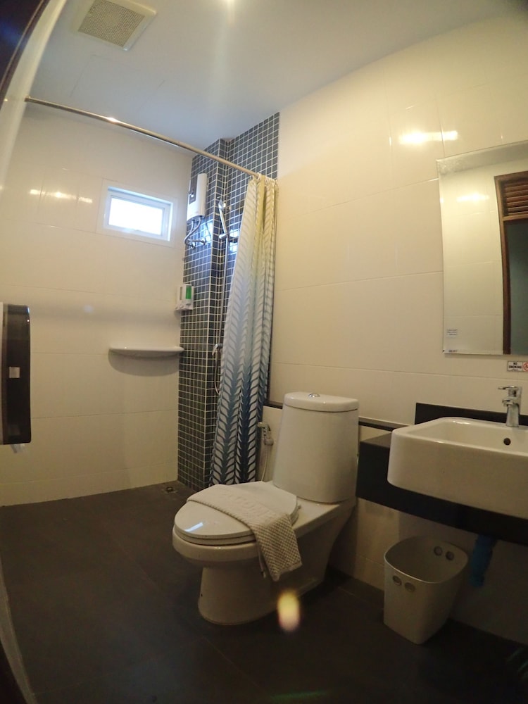 Pop-In Hostel