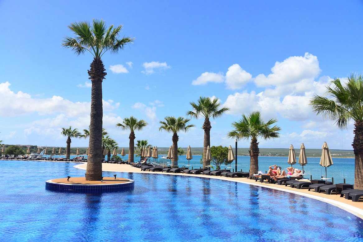 Asteria Zeus Didim