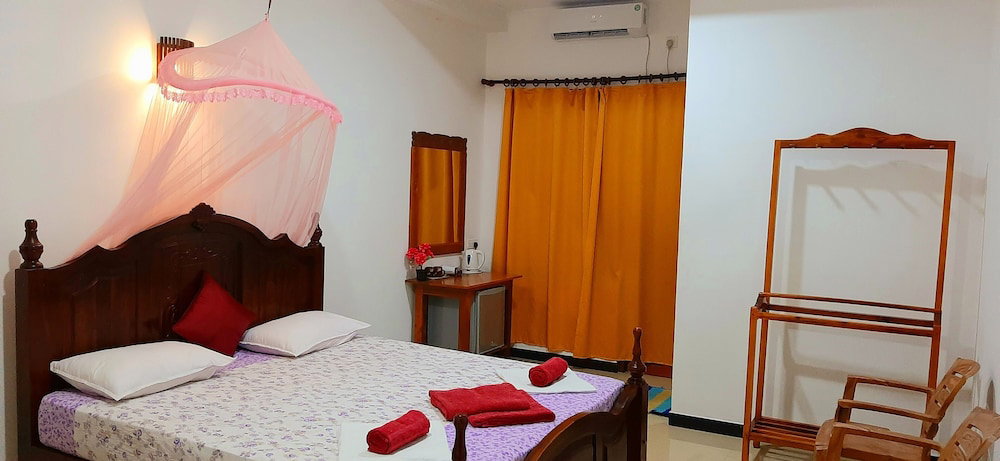 Hotel Dream Palace Family Guest House Mirissa