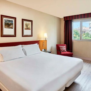 Hotel Nh Ciutat De Reus cazare Tarragona