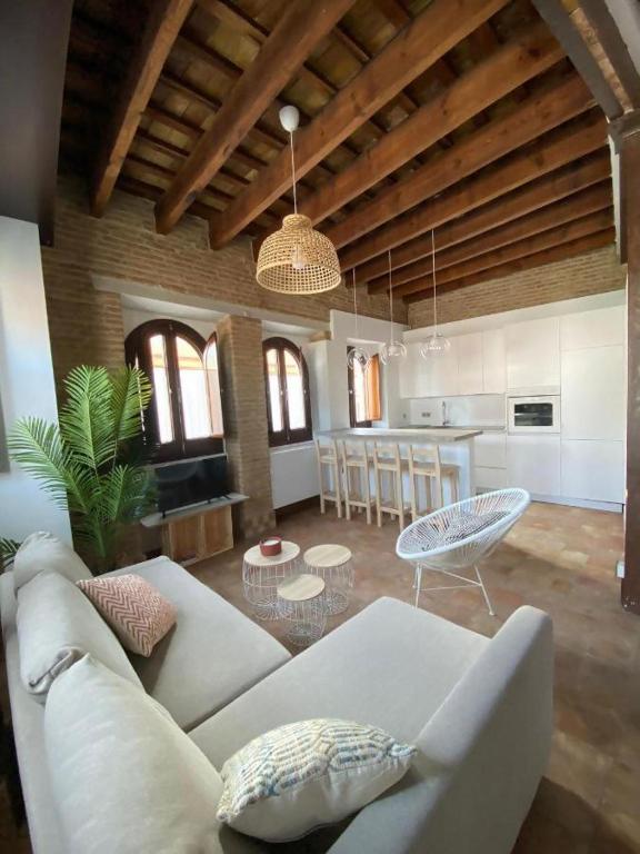 Hostfy Centro, Puerta Osario