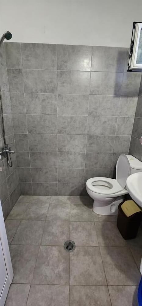 Vila Bashkim