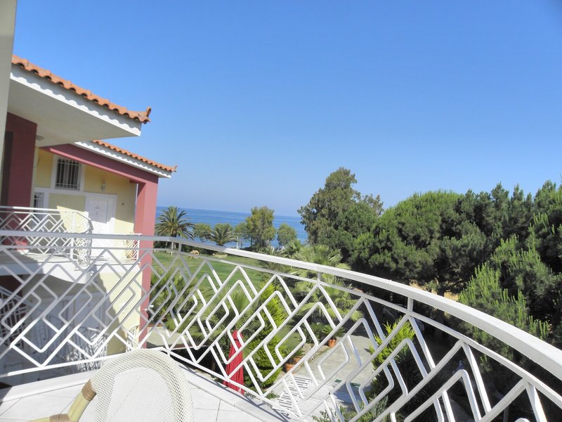 Irida Resort