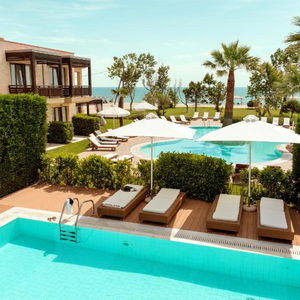 Hotel Mediterranean Village Hotel & Spa cazare Paralia