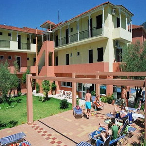 Hotel Happyland Hotel Apartments cazare Nidhrion