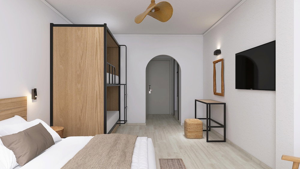 Pounda Resort Paros, A Member Of Radisson Individuals