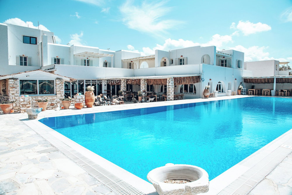 Pounda Resort Paros, A Member Of Radisson Individuals