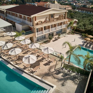 Hotel Altura Hotel Zakynthos cazare Zante Town