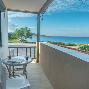 Hotel Aegean Bliss Residences Karfas cazare Chios