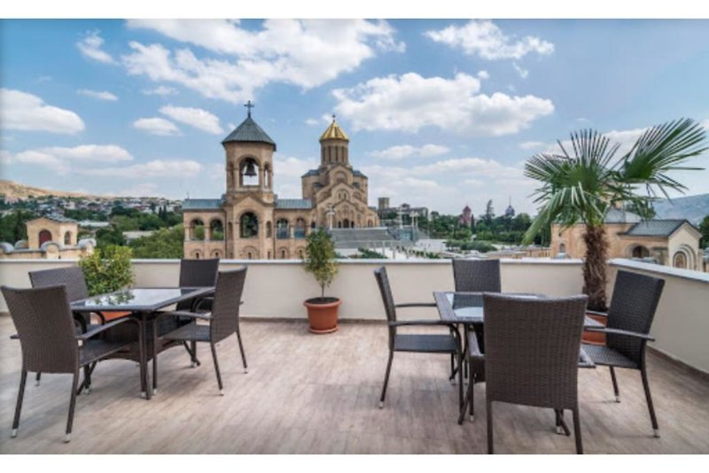 Liva Hotel