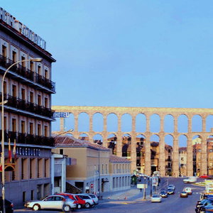 Hotel Hotel Ele Acueducto cazare Segovia
