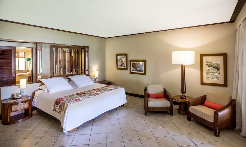 Hotel Paradis Beachcomber Golf Resort & Spa
