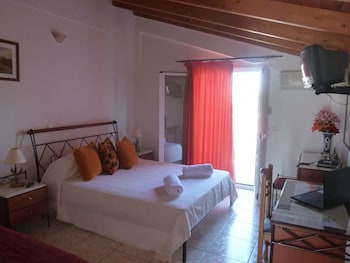 Pettas Apartments