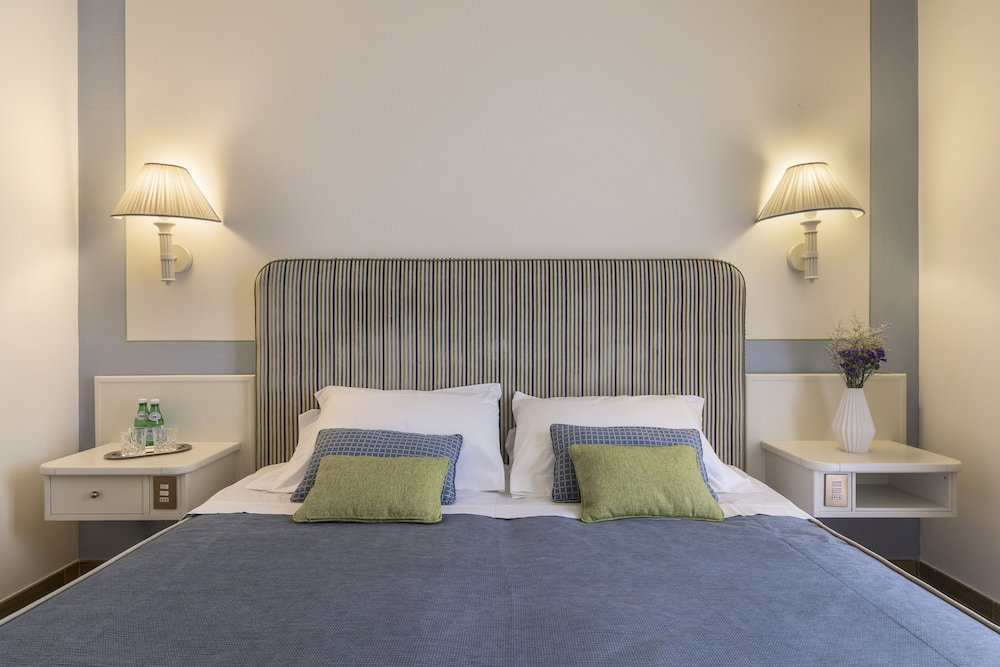 Relais Santa Chiara Hotel By Double Hospitality
