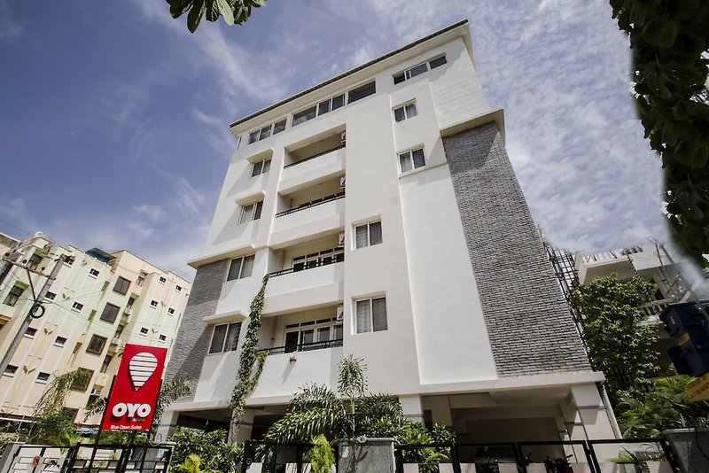 Hotel Blue Dawn Suites
