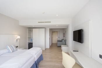 dal travel Mar Hotels Alcanada