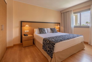 Hotel Zafiro Tropic cazare Palma de Mallorca