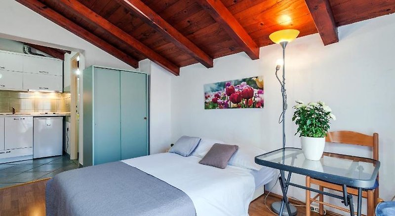 Hotel Apartments Andelo