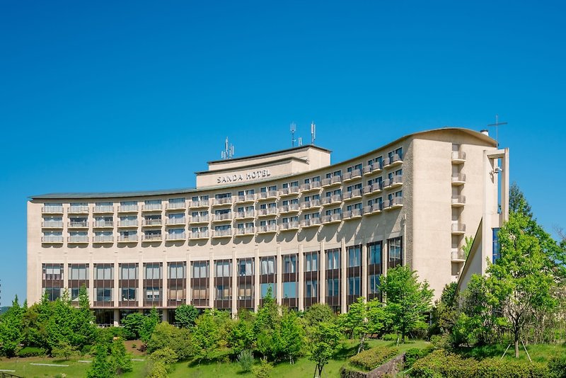 Hotel Ana Holiday Inn Kobe Sanda