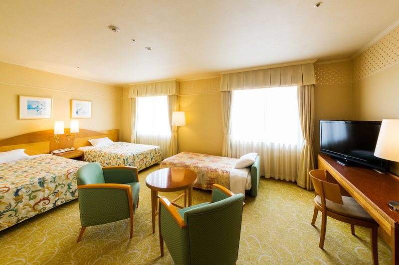 Ana Holiday Inn Kobe Sanda
