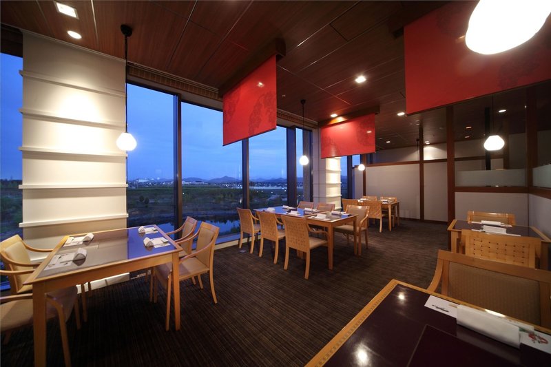 Ana Holiday Inn Kobe Sanda