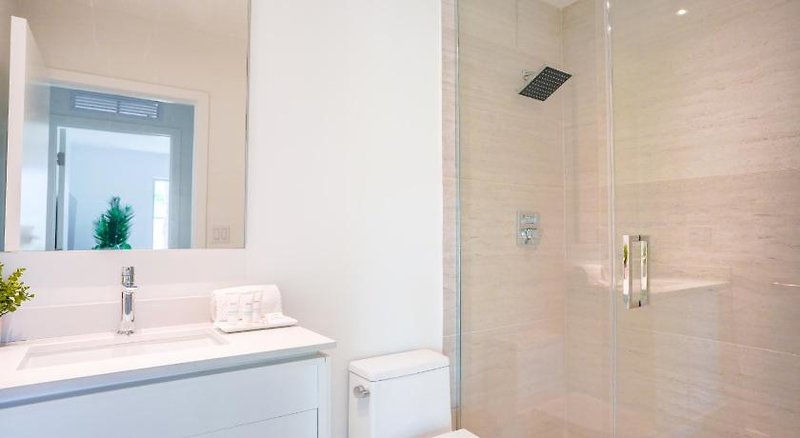 Hotel Beach Haus Key Biscayne