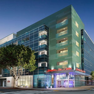 Hotel Hampton Inn & Suites Santa Monica cazare Santa Monica