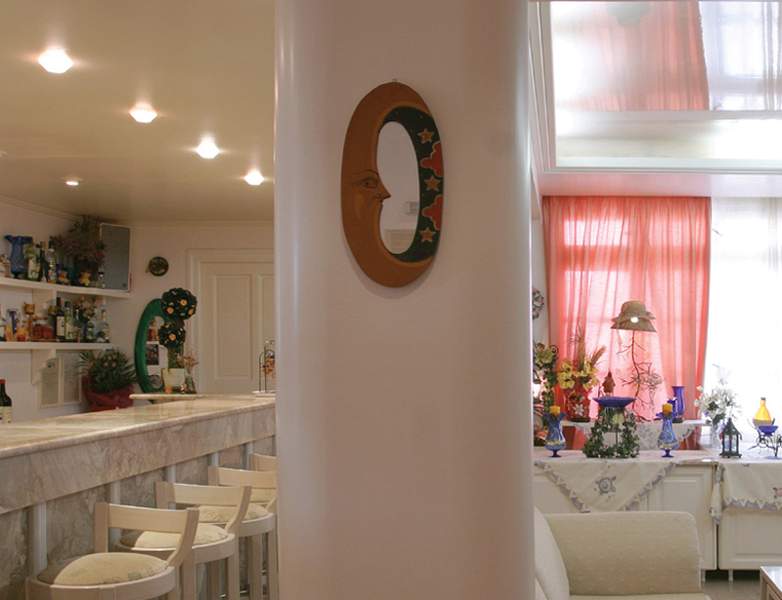 Hotel Petasos Town