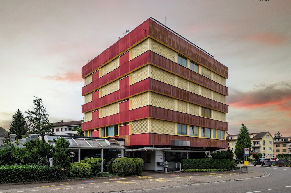 Hotel Amanthos Living Zurich Airport