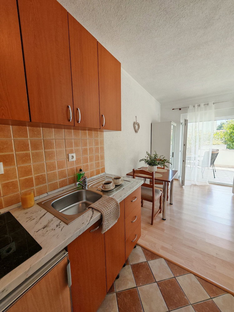 Hotel Apartments Blazenka