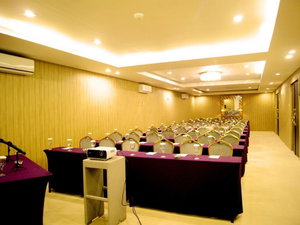 Hotel Amaroossa Suite Bali cazare Nusa Dua