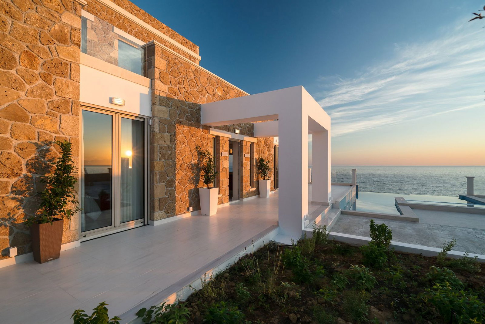Tambouros Boutique Villas
