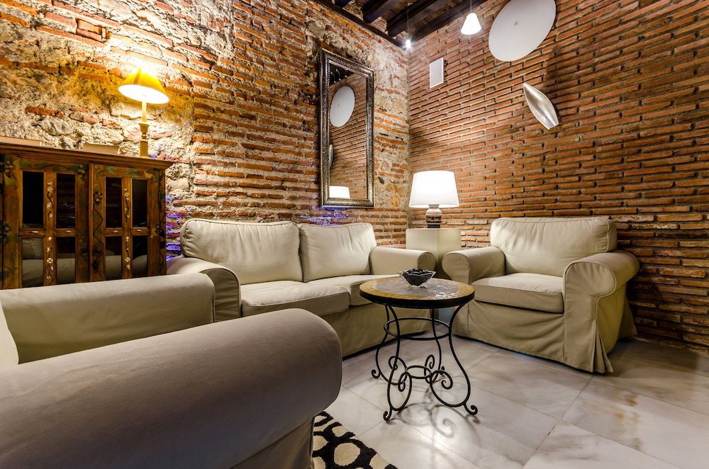 Hotel Yit Abentofail