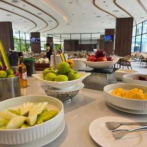 Hotel Laya Resort Phuket cazare Layan Beach