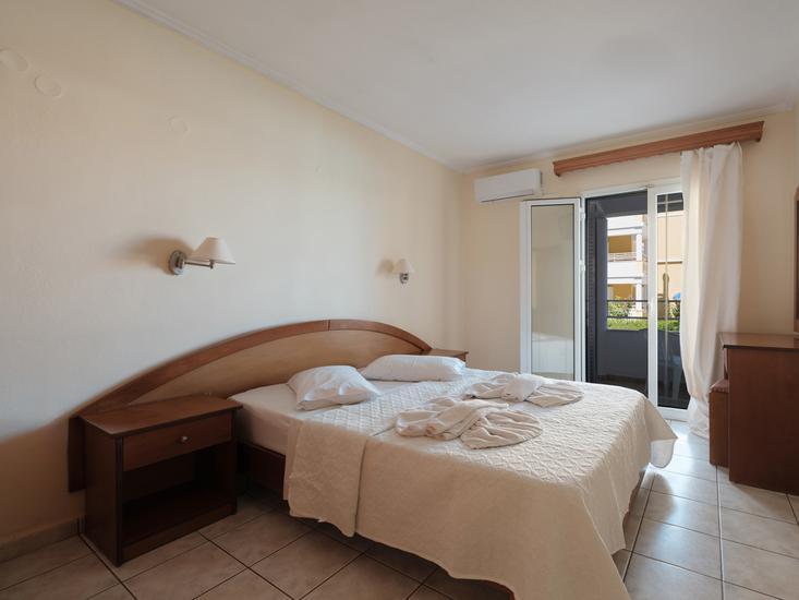 Paradise Hotel Apartments