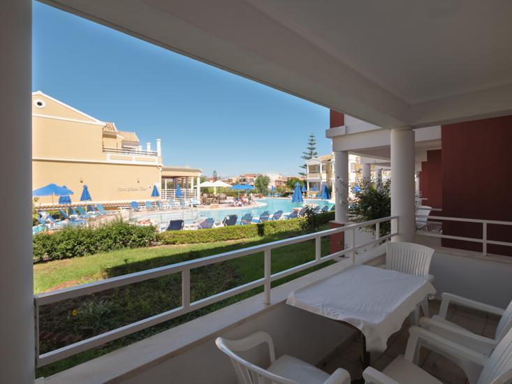 Paradise Hotel Apartments