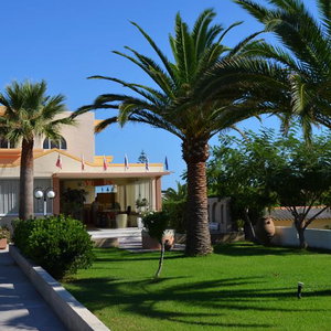 Sejur Venus Beach Hotel vacanta Gerani