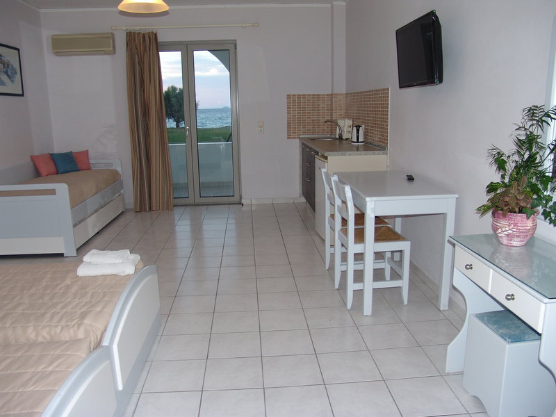 Irina Beach Hotel