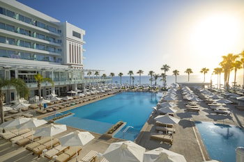 Hotel Constantinos The Great Hotel Apartments