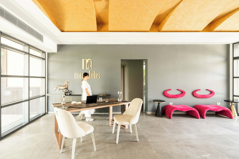 Mirabilis Boutique Hotel