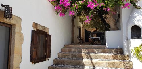 Villa Aphrodite Lindos Suites