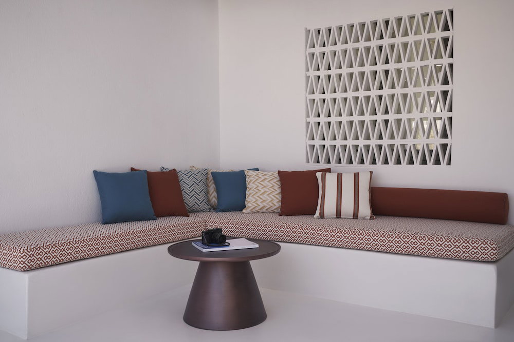 Minois Village Boutique Suites And Spa