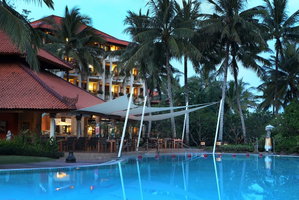 Hotel The Ayodya Palace cazare Nusa Dua