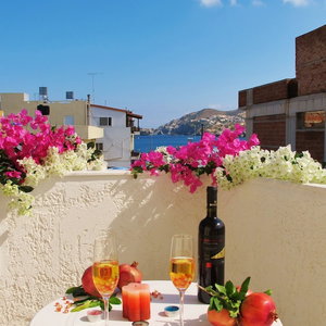 Hotel Apollonia Apartments cazare Agia Pelagia