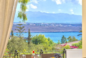 Hotel Villa Plumeria Flower cazare Stavros